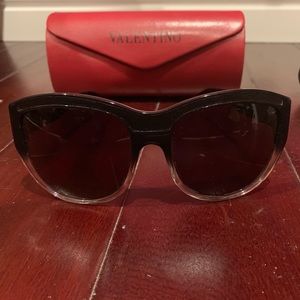Valentino sunglasses